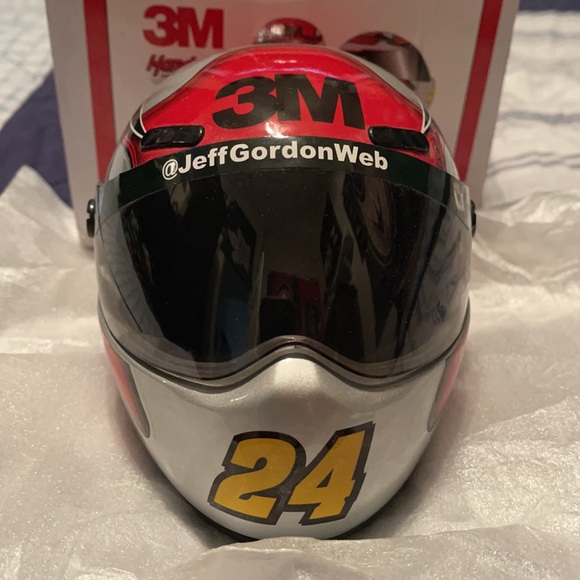 Brand New 2015 Jeff Gordon #24 3M Mini Helmet - Picture 2 of 9